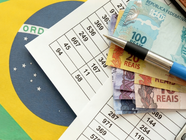 Como declarar investimentos no IRPF 2026: guia completo para evitar erros e pagar menos imposto