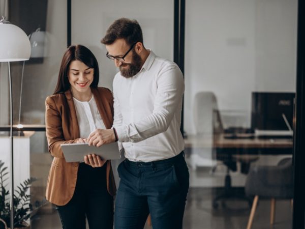 Confira 5 técnicas para aumentar o faturamento da empresa que podem ser aplicadas em um negócio que acabou de abrir as portas. Vamos lá?