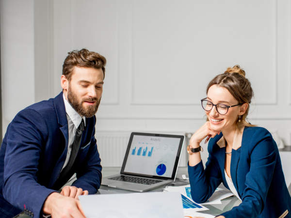 Continue a sua leitura e saiba mais sobre a importância do controle financeiro empresarial e como implementá-lo em seu negócio.