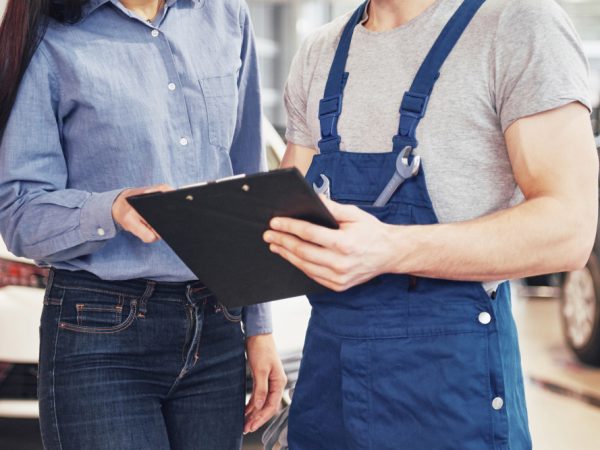 Como fazer a gestão financeira de uma empresa de serviços: dicas para evitar dores de cabeça