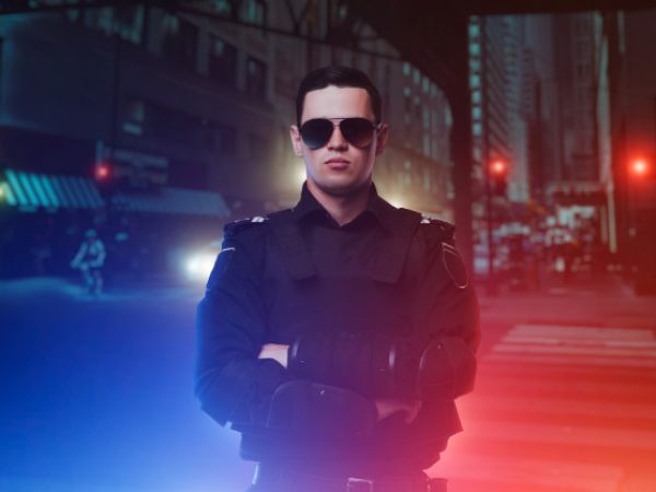 Militar pode ter empresa? Neste artigo vamos responder a essa pergunta e ainda dar dicas de como conciliar a carreira com o empreendedorismo.