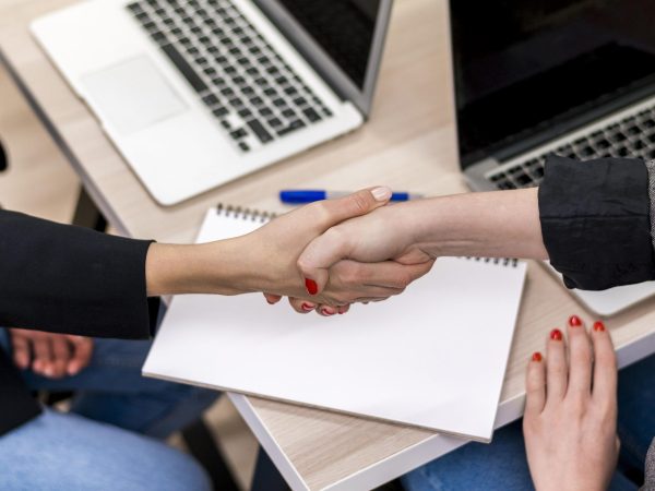 Contratação CLT e PJ: Conheça as principais diferenças entre as modalidades