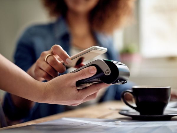 Os novos meios de pagamentos proporcionam mais facilidades já é unanimidade, mas você sabe quais são os principais tipos de pagamento?  Leia nosso artigo. 